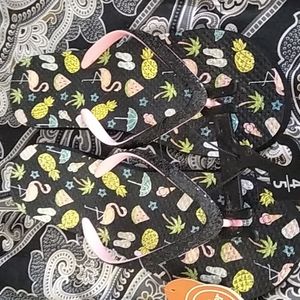 Wander Nations women's flip flops size 4-5 multi colored